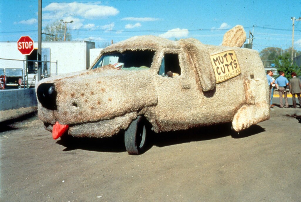 Dumb And Dumber, Famous Movie Cars, DrivE!