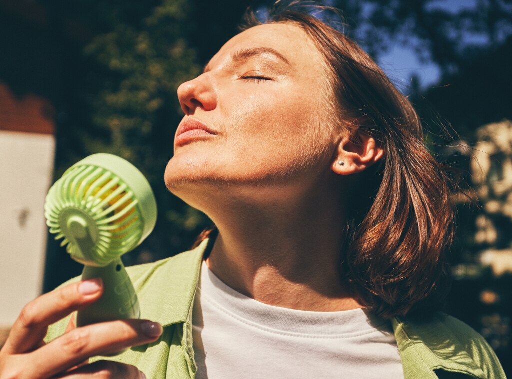 Heat Wave Scorches Much of the US: We Found 12 Ways To Help You Cool Down