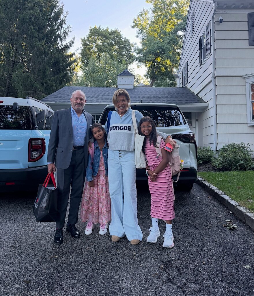 Hoda Kotb, Joel Schiffman, Haley Joy and Hope Catherine