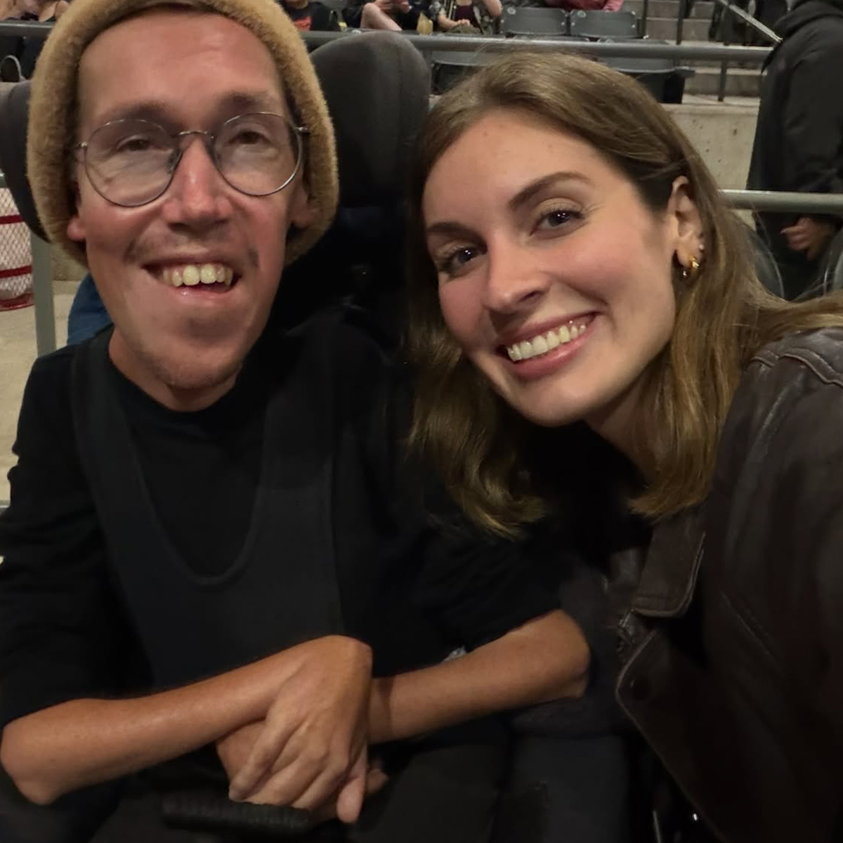 Shane Burcaw, Hannah Burcaw 
